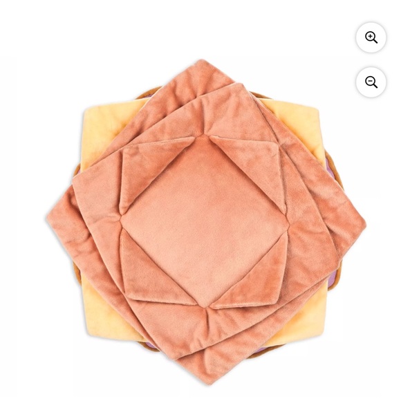 Disney Wish Throw & Accent Pillow Bundle - Picture 4 of 4